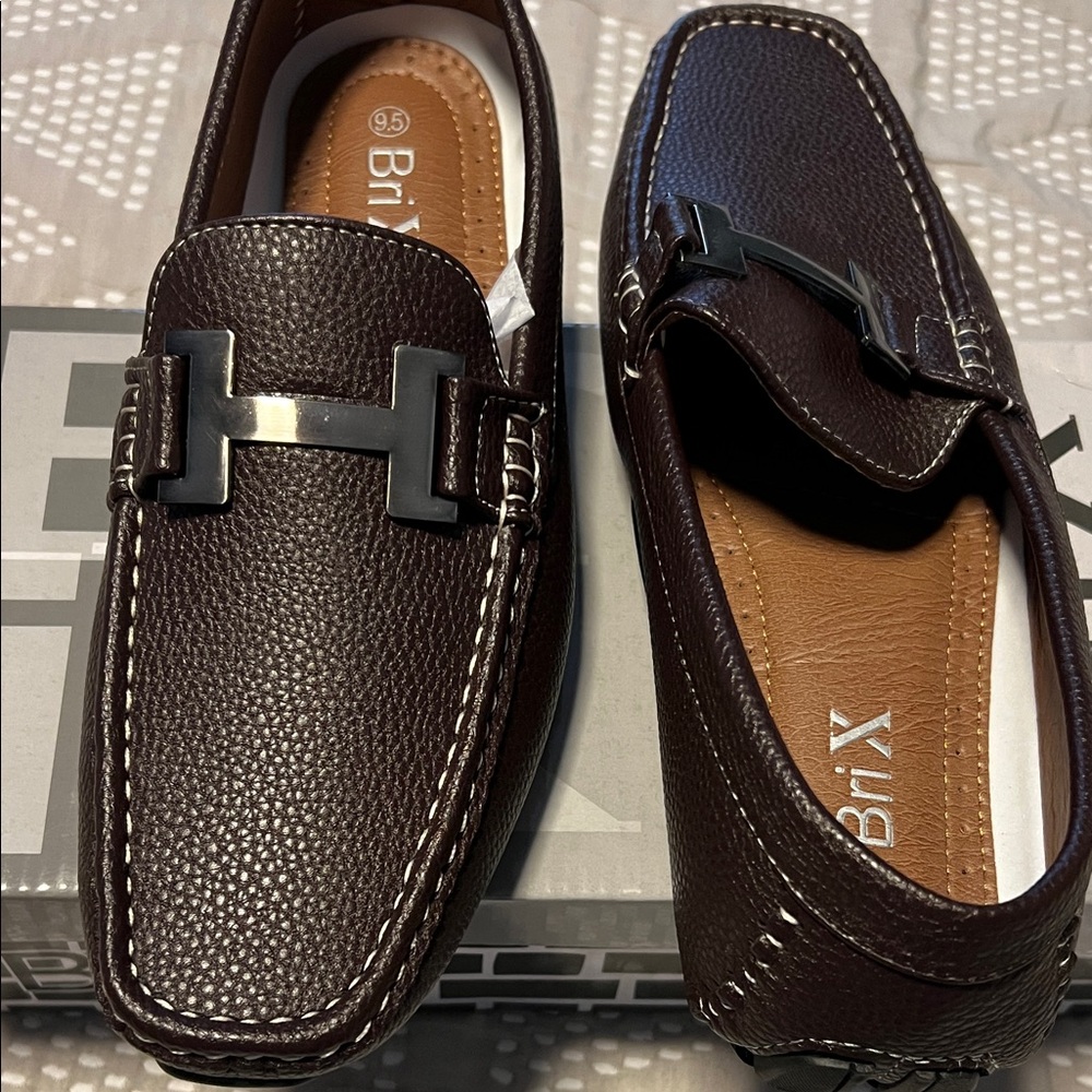 Men's Chocolate Leather Slip-On Loafers - Picture 7 of 9